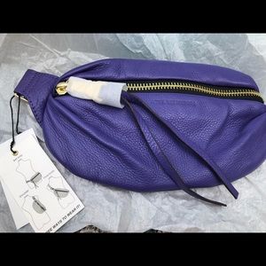 Must have leather Fanny pack